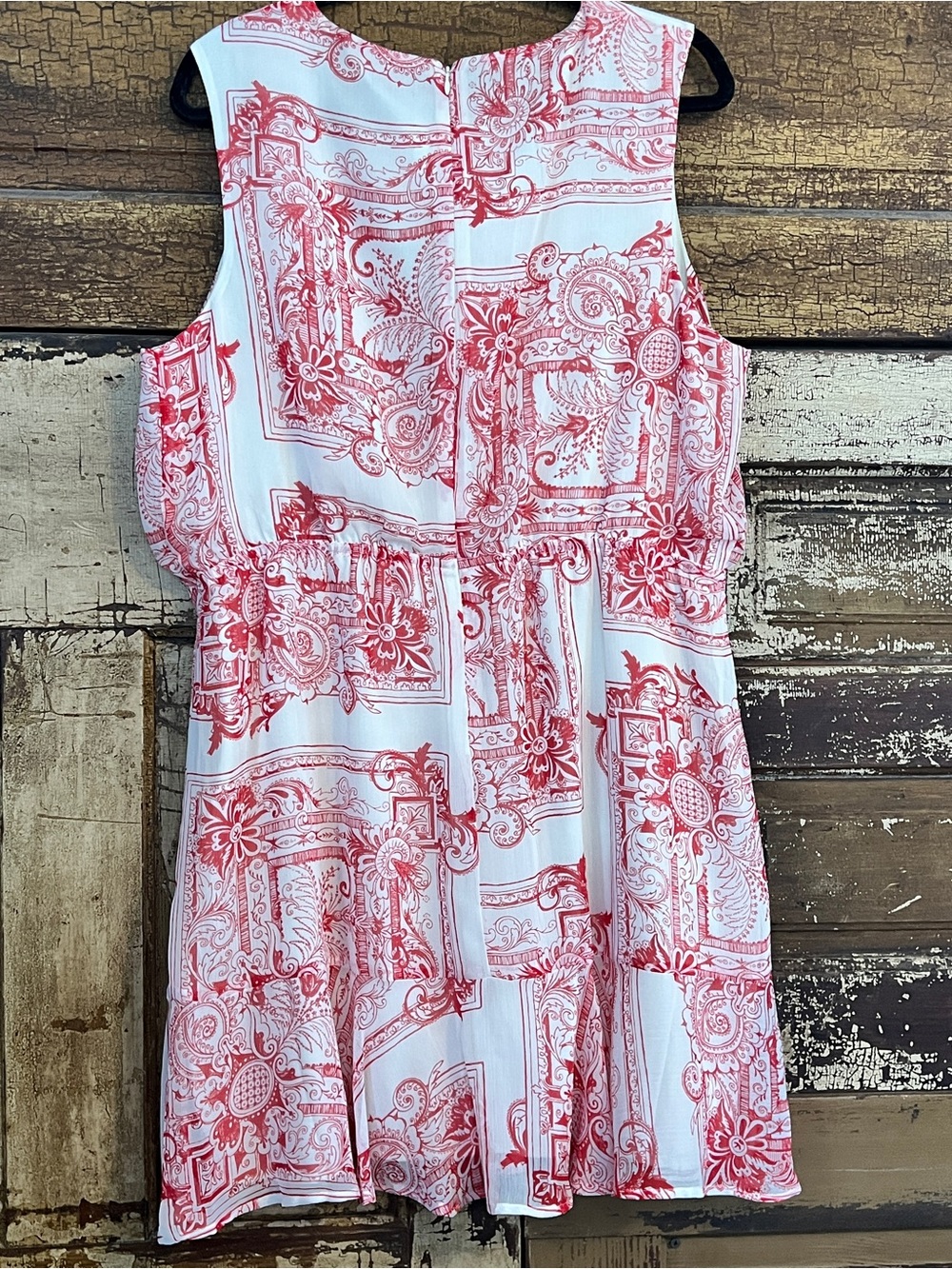 Express White Dress with Red Paisley Print - Picture 2 of 2